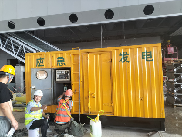 正阳怎样判断空气滤清器是否需要更换?